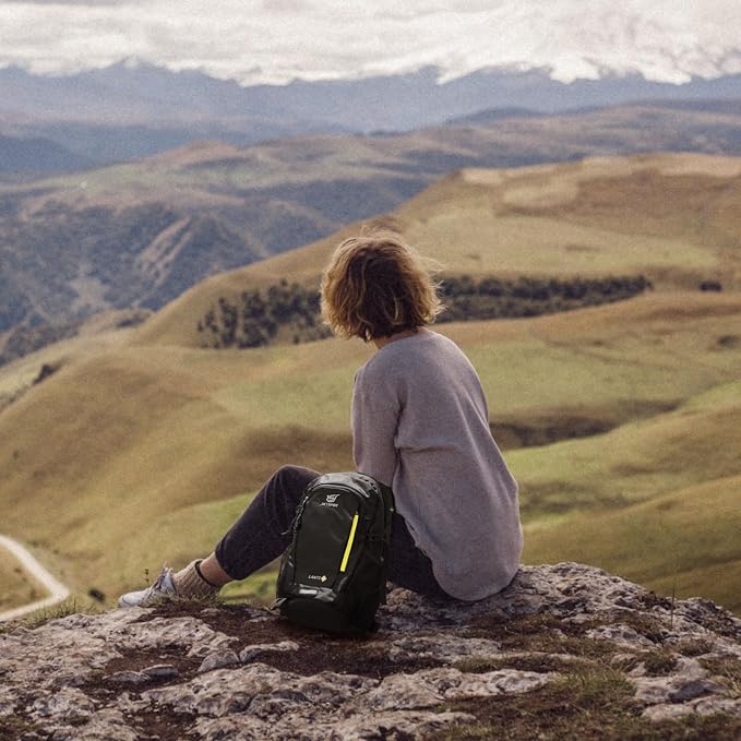 SKYSPER Small Hiking Backpack, 20L Lightweight Travel Backpacks Hiking Daypack - Image 6