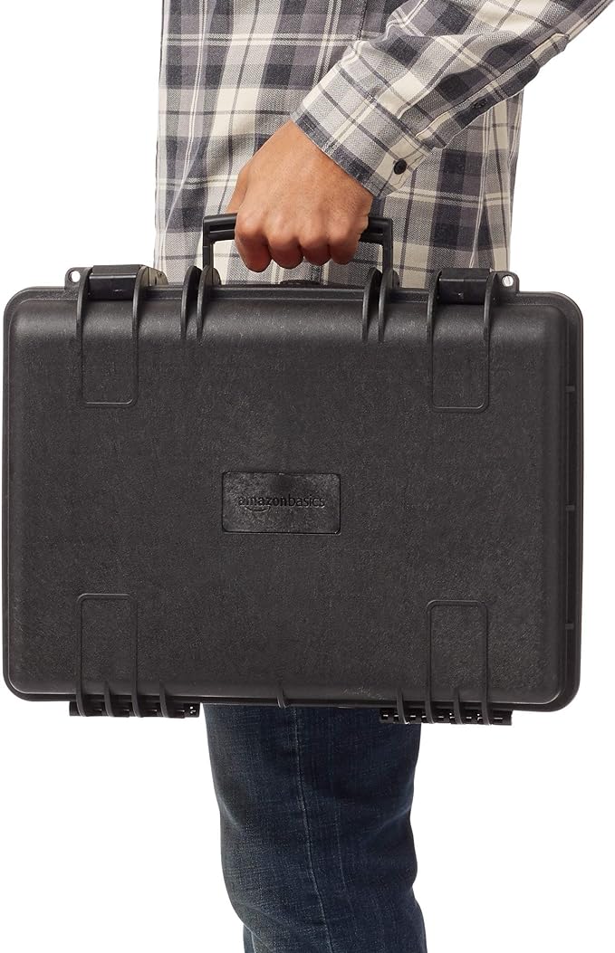 Amazon Basics Hard Camera Case - Image 6